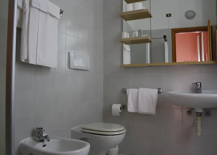 Vapore Hotel Torno