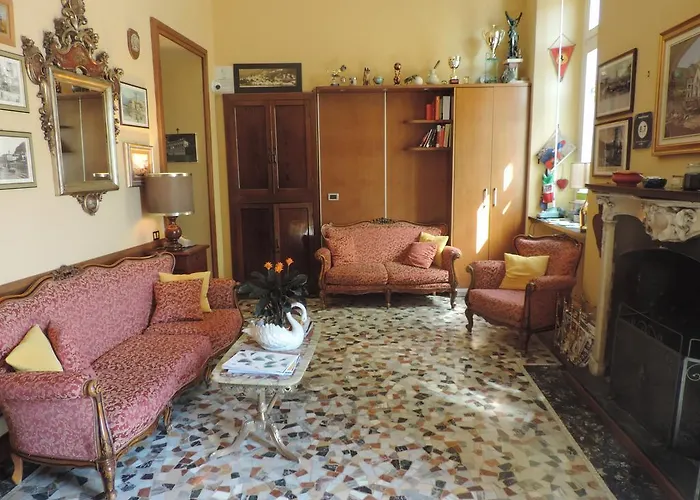 Vapore Hotel 3*